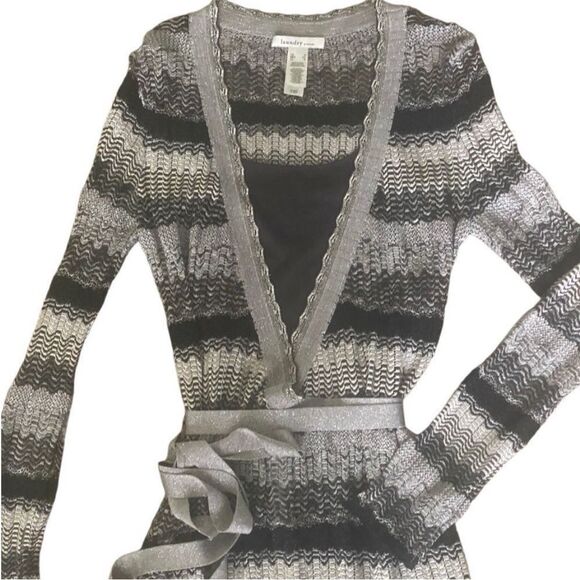 Laundry by Design Brown/Tan Wrap Midi Dress with attached slip. Size Small. - Picture 6 of 11